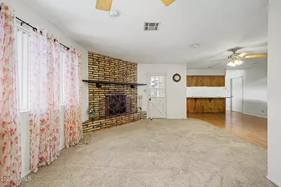 3753 W Dalphin Road, Phoenix, AZ 85051 - Photo 10