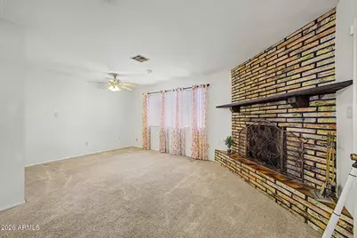 3753 W Dalphin Road, Phoenix, AZ 85051 - Photo 8