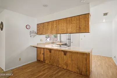 3753 W Dalphin Road, Phoenix, AZ 85051 - Photo 12