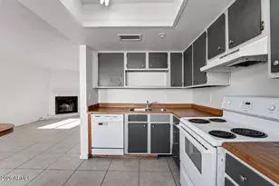 15601 N 27th St, Phoenix, AZ 85032 - Photo 8