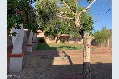 9433 W Elm Street, Phoenix, AZ 85037 - Photo 8