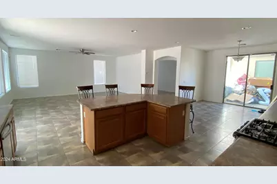 13916 N 135th Drive, Surprise, AZ 85379 - Photo 18