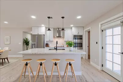 8202 E Piccadilly Road, Scottsdale, AZ 85251 - Photo 2