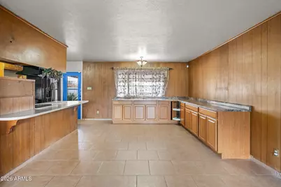 4031 W Maryland Avenue, Phoenix, AZ 85019 - Photo 4