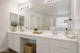 18263 W Williams Rd, Surprise, AZ 85387 - Photo 10