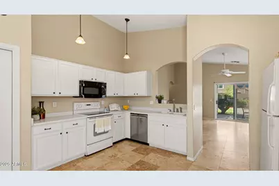 8617 W El Caminito Drive, Peoria, AZ 85345 - Photo 6