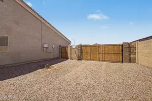 617 E Black Diamond Dr, Casa Grande, AZ 85122 - Photo 36