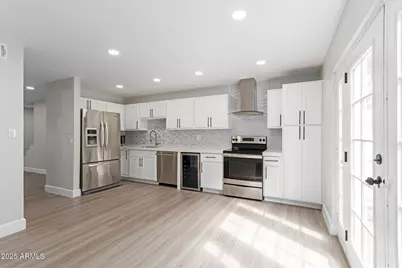 3701 E Monterosa Street #Unit 6, Phoenix, AZ 85018 - Photo 6