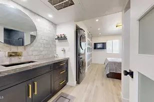 5995 N 78th St, Scottsdale, AZ 85250 - Photo 6