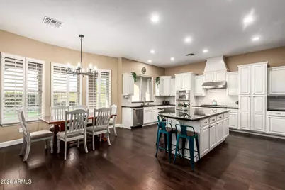 18186 W Narramore Road, Goodyear, AZ 85338 - Photo 10