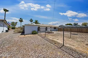 12422 N Cherry Hills Dr E, Sun City, AZ 85351 - Photo 24