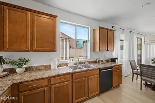 16877 W Stevenage St, Surprise, AZ 85374 - Photo 14