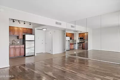 4750 N Central Avenue #9A, Phoenix, AZ 85012 - Photo 8