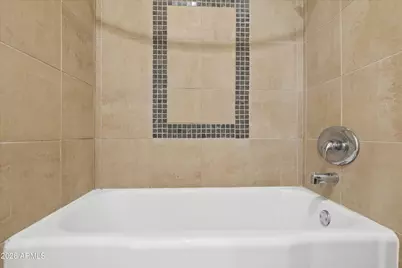 4750 N Central Avenue #9A, Phoenix, AZ 85012 - Photo 20
