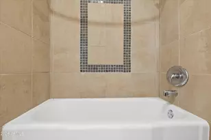 4750 N Central Ave, Phoenix, AZ 85012 - Photo 20