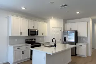18252 W Creedance Blvd, Surprise, AZ 85387 - Photo 4