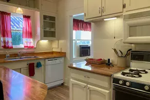 302 Hovland St, Bisbee, AZ 85603 - Photo 8