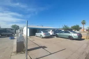 3434 W Monte Vista Rd, Phoenix, AZ 85009 - Photo 2