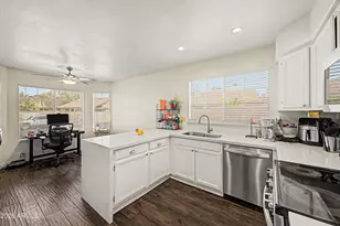7603 W Oraibi Dr, Glendale, AZ 85308 - Photo 8