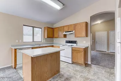 14916 W Acapulco Lane, Surprise, AZ 85379 - Photo 12