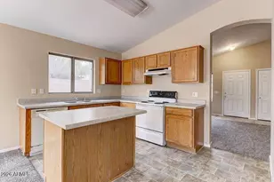 14916 W Acapulco Ln, Surprise, AZ 85379 - Photo 10