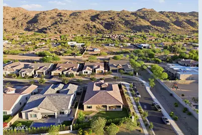 3010 E Desert Lane, Phoenix, AZ 85042 - Photo 2