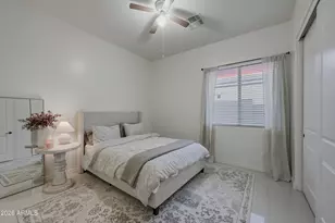 3010 E Desert Ln, Phoenix, AZ 85042 - Photo 28