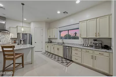 3010 E Desert Lane, Phoenix, AZ 85042 - Photo 14