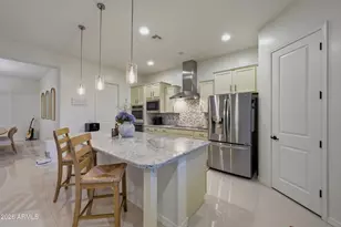 3010 E Desert Ln, Phoenix, AZ 85042 - Photo 12