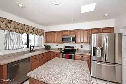 310 E Breckenridge Way, Gilbert, AZ 85234 - Photo 18