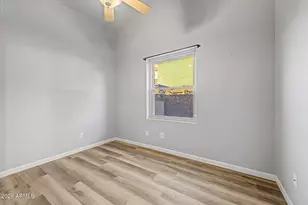 407 W Sagebrush St, Gilbert, AZ 85233 - Photo 36