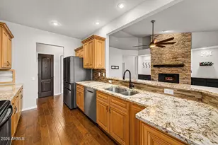 407 W Sagebrush St, Gilbert, AZ 85233 - Photo 6