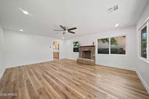247 S Mesquite St, Wickenburg, AZ 85390 - Photo 10