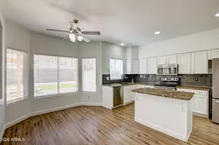 1550 N Sunset Pl, Chandler, AZ 85225 - Photo 12