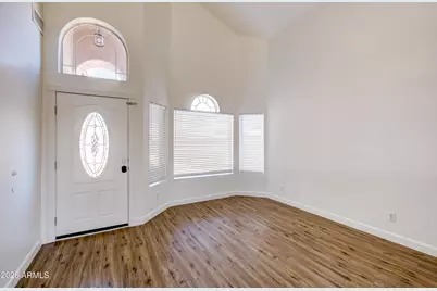 1550 N Sunset Place, Chandler, AZ 85225 - Photo 4