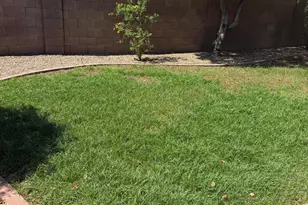 9833 W Yukon Dr, Peoria, AZ 85382 - Photo 16