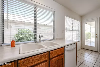 9833 W Yukon Drive, Peoria, AZ 85382 - Photo 6