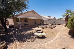 8271 N 112th Ave, Peoria, AZ 85345 - Photo 26