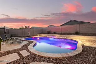 18630 W Lawrence Ln, Waddell, AZ 85355 - Photo 32