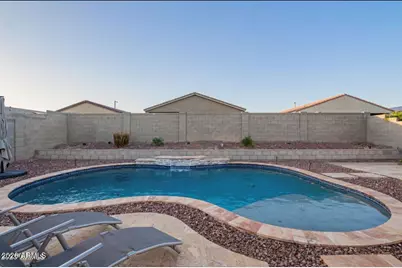 18630 W Lawrence Lane, Waddell, AZ 85355 - Photo 28