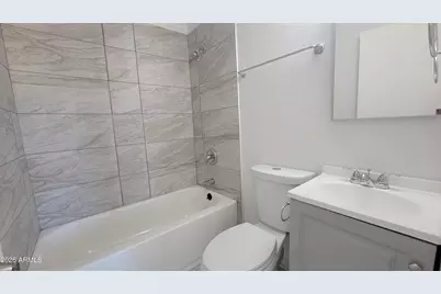8017 W Meadowbrook Avenue, Phoenix, AZ 85033 - Photo 16