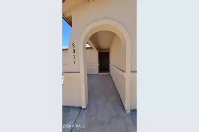 8017 W Meadowbrook Avenue, Phoenix, AZ 85033 - Photo 4
