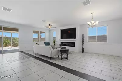 22555 N Diamond Drive, Maricopa, AZ 85138 - Photo 18