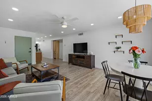1010 E Osborn Rd, Phoenix, AZ 85014 - Photo 8
