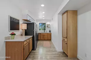 1010 E Osborn Rd, Phoenix, AZ 85014 - Photo 10