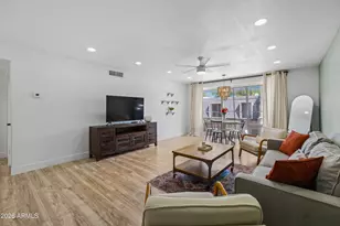 1010 E Osborn Rd, Phoenix, AZ 85014 - Photo 8
