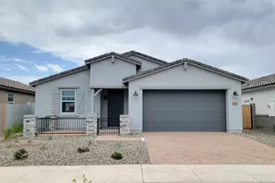 325 W Rock Needle Trail, Apache Junction, AZ 85120 - Photo 2