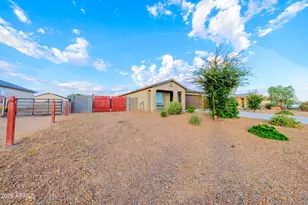 12245 W Delwood Dr, Arizona City, AZ 85123 - Photo 2