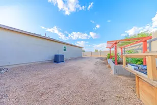 12245 W Delwood Dr, Arizona City, AZ 85123 - Photo 38