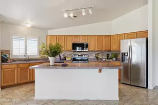 4441 E Cottonwood Ln, Phoenix, AZ 85048 - Photo 12